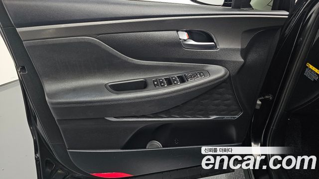 Hyundai Santafe 2019 — photo 14