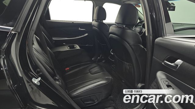 Hyundai Santafe 2019 — photo 16