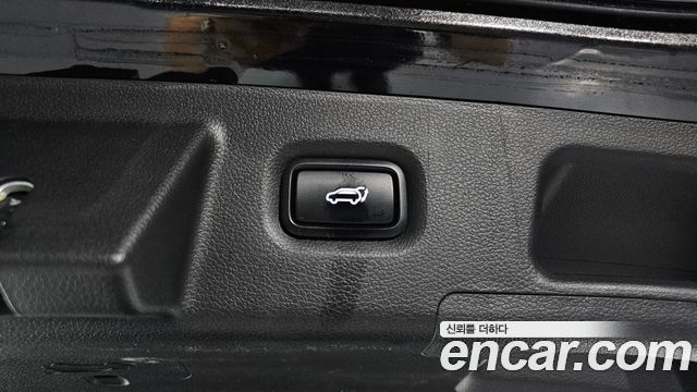 Hyundai Santafe 2019 — photo 27