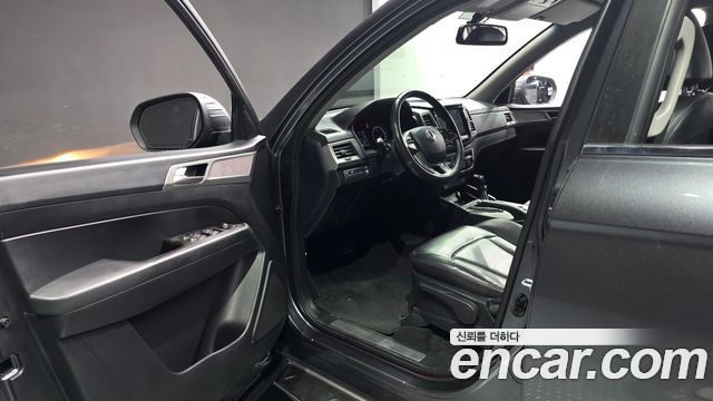 KG Mobility Rexton 2019 — photo 13