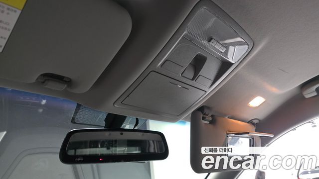 KG Mobility Rexton 2019 — photo 25
