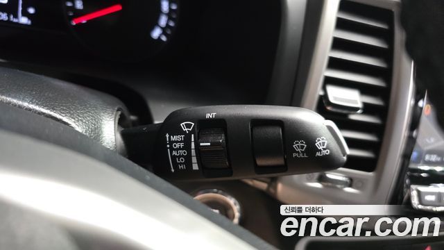 KG Mobility Rexton 2019 — photo 29
