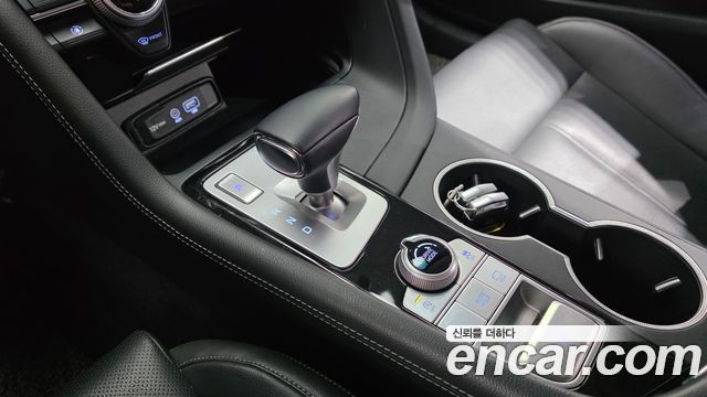 Genesis G70 2019 — photo 12