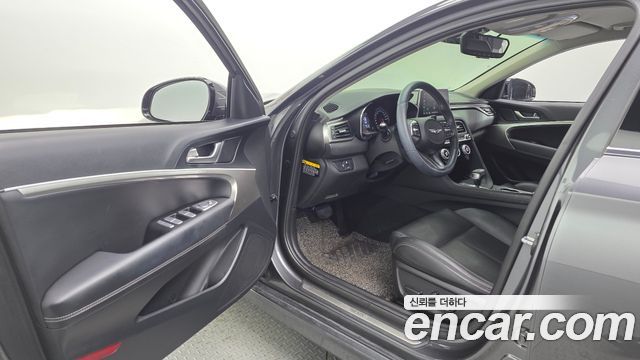Genesis G70 2019 — photo 13