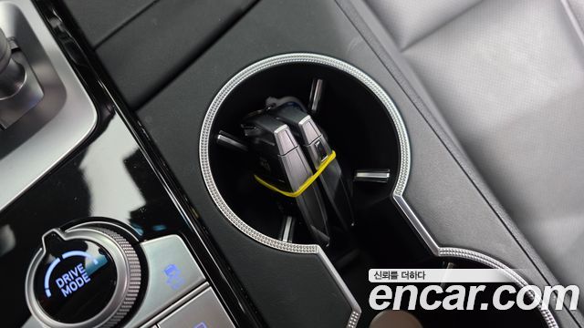 Genesis G70 2019 — photo 21