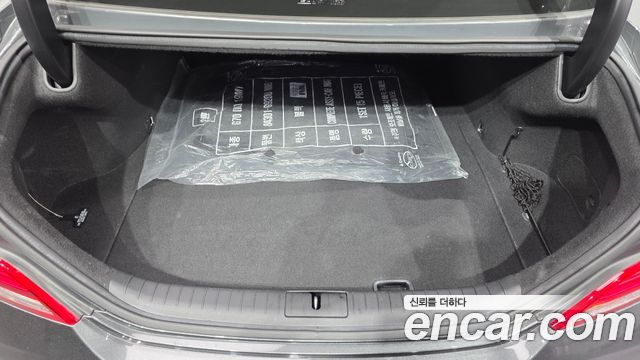 Genesis G70 2019 — photo 22