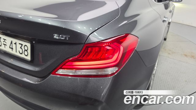 Genesis G70 2019 — photo 9