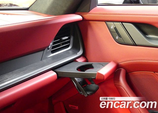 Porsche 911 2026 — photo 15
