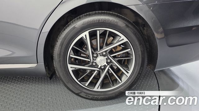 Hyundai Grandeur 2023 — photo 7