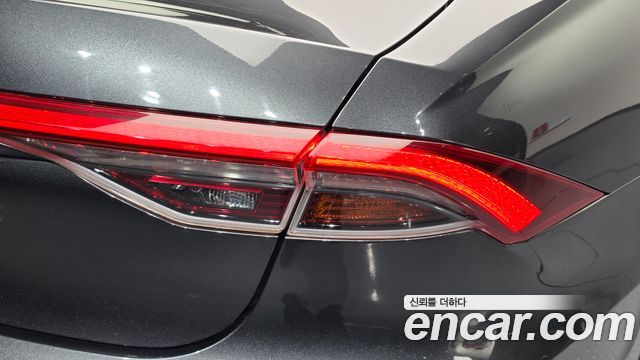 Hyundai Grandeur 2023 — photo 9