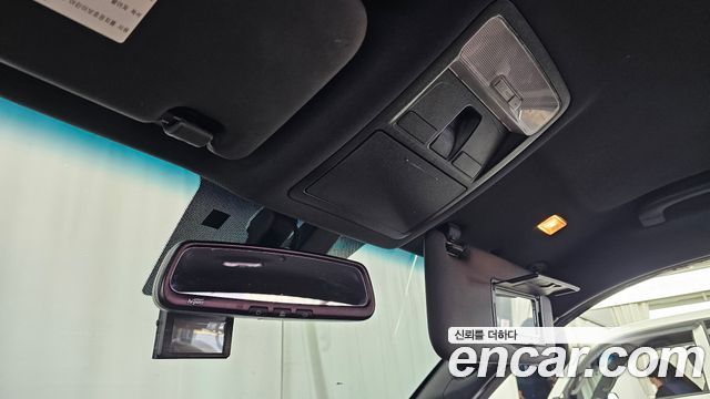 KG Mobility Rexton 2019 — photo 25