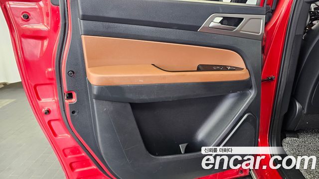 KG Mobility Rexton 2019 — photo 15