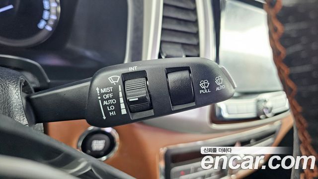 KG Mobility Rexton 2019 — photo 27