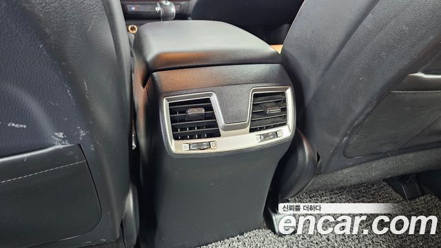 KG Mobility Rexton 2019 — photo 32