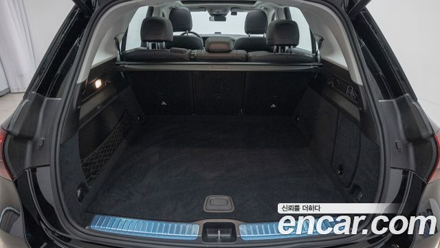 Mercedes-Benz GLE-Class 2024 — photo 11