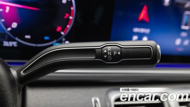 Mercedes-Benz GLE-Class 2024 — photo 19