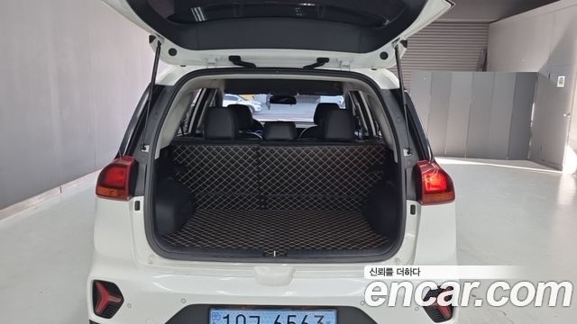 Kia Niro 2023 — photo 3