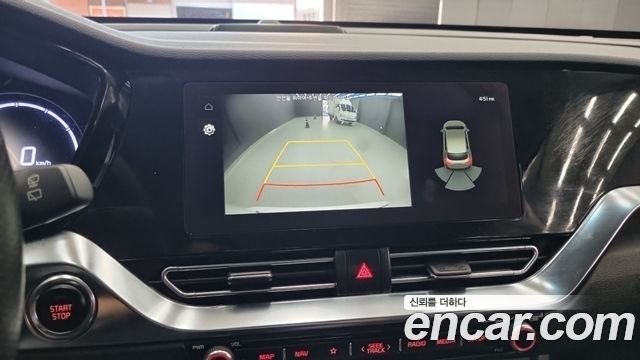 Kia Niro 2023 — photo 10