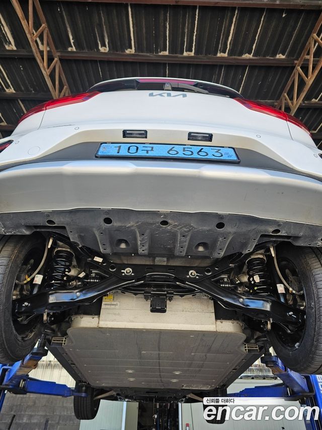 Kia Niro 2023 — photo 19