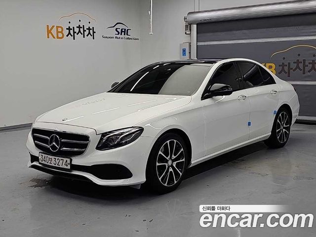 Mercedes-Benz E-Class 2017 — photo 1