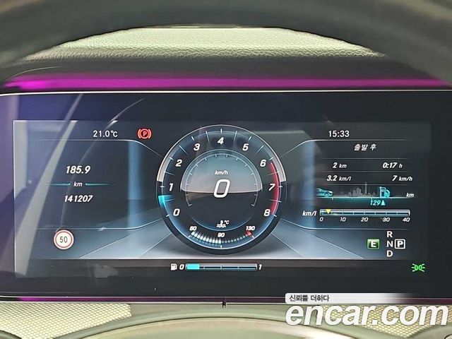 Mercedes-Benz E-Class 2017 — photo 6
