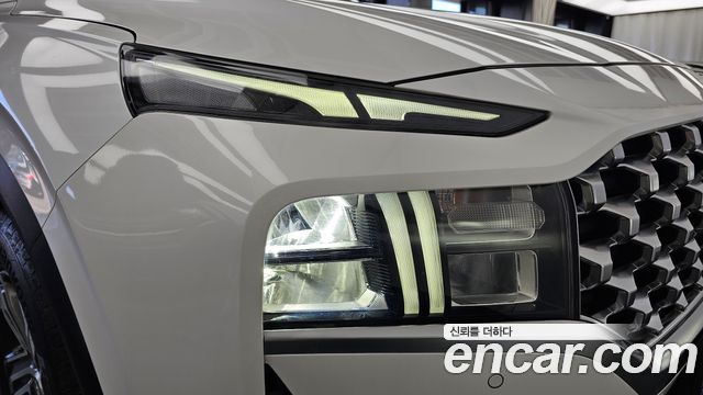 Hyundai Santafe 2021 — photo 8