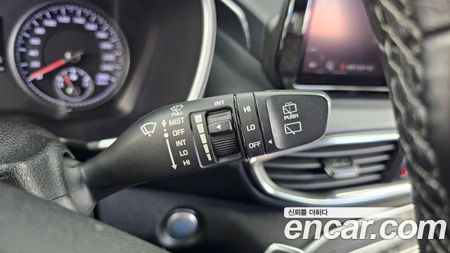 Hyundai Santafe 2021 — photo 27