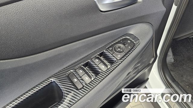 Hyundai Santafe 2021 — photo 28