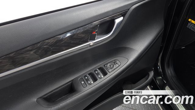 Hyundai Grandeur 2019 — photo 19