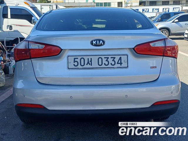 Kia K3 2013 — photo 4