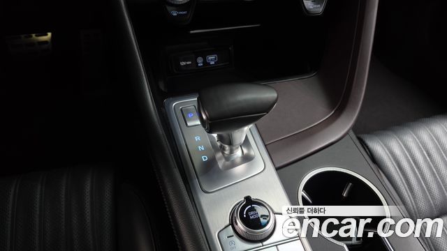 Genesis G70 2018 — photo 12