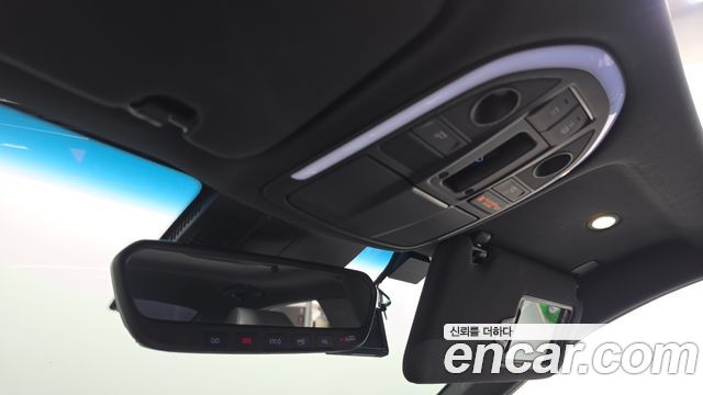 Genesis G70 2018 — photo 26
