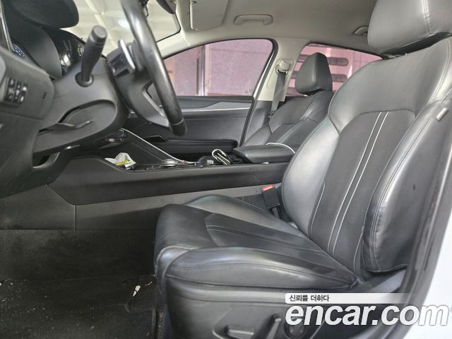 Kia K5 2020 — photo 9