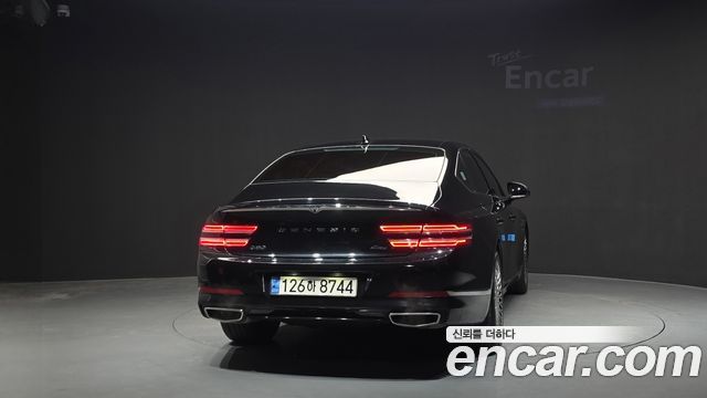 Genesis G80 2022 — photo 4