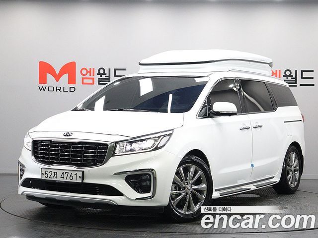 Kia Canival 2019 — photo 1