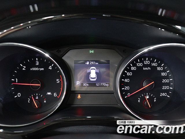 Kia Canival 2019 — photo 6