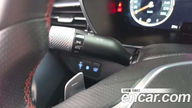 Genesis G70 2024 — photo 30