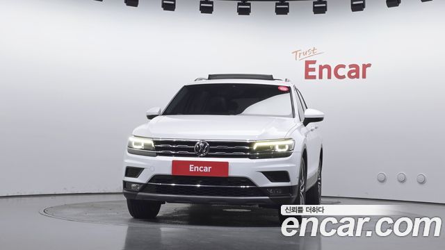 Volkswagen Tiguan 2018 — photo 3