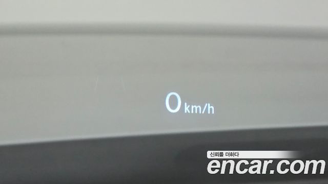 Volkswagen Tiguan 2018 — photo 20