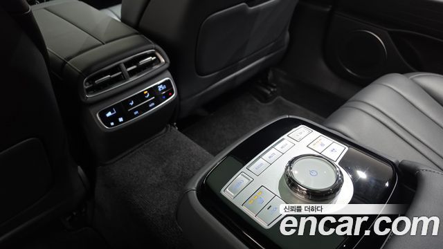 Genesis G80 2024 — photo 24