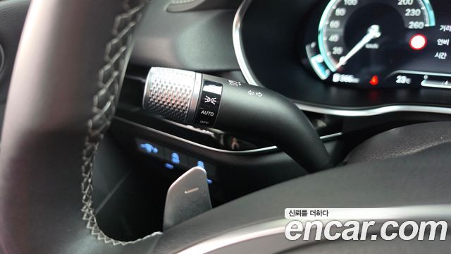 Genesis G80 2024 — photo 30