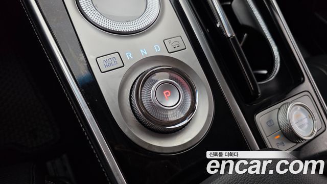 Genesis GV80 2020 — photo 9