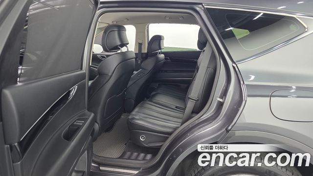 Genesis GV80 2020 — photo 11