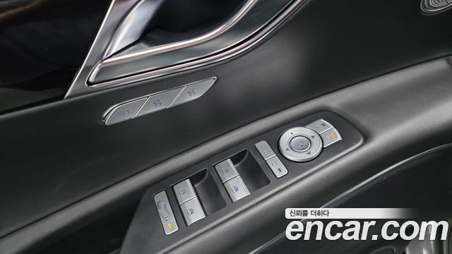 Genesis GV80 2020 — photo 15