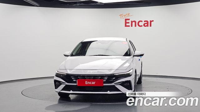 Hyundai AVANTE 2025 — photo 3