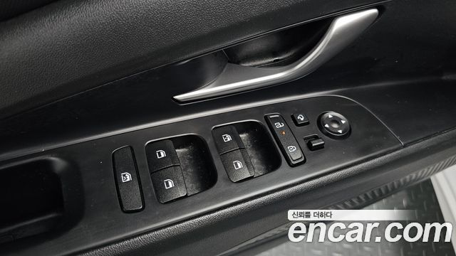 Hyundai AVANTE 2025 — photo 23