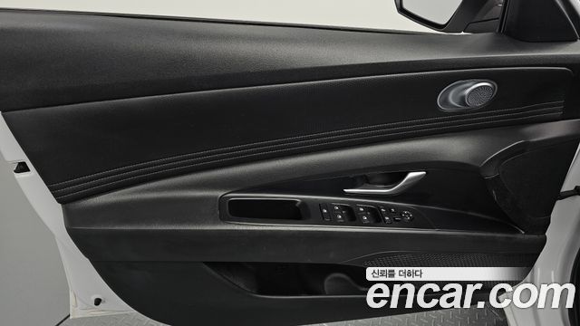 Hyundai AVANTE 2025 — photo 14