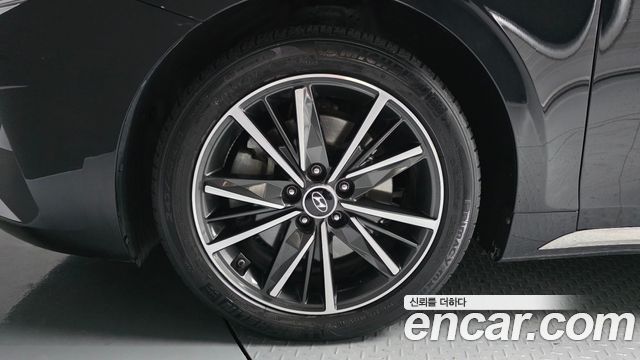 Hyundai Grandeur 2023 — photo 5