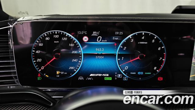 Mercedes-Benz GLE-Class 2023 — photo 11