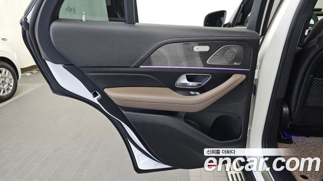 Mercedes-Benz GLE-Class 2023 — photo 15